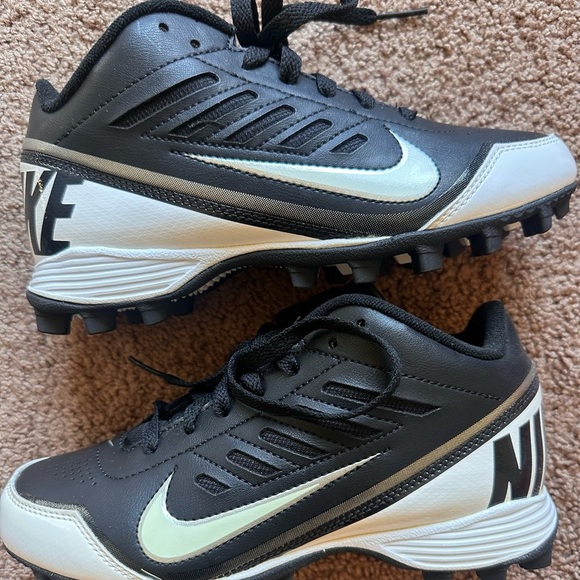 Nike Land Shark Football Youth Cleats - Picture 3 of 6